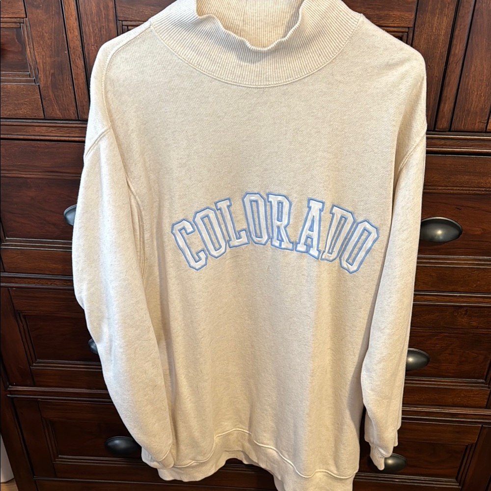American Eagle Colorado Cream Sweater